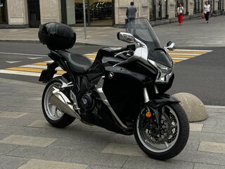 2013 Honda VFR 1200, чёрный, 899000 рублей, вид 1