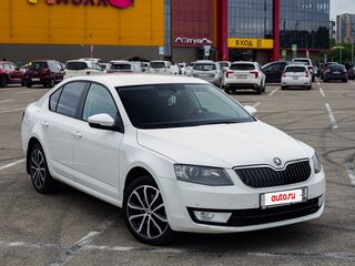 2015 Skoda Octavia III (A7), белый, 1050000 рублей, вид 4
