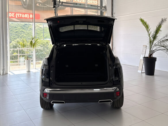 2026 Peugeot 4008 II Рестайлинг, чёрный, 4499000 рублей - вид 3