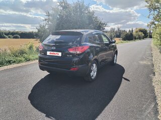 2011 Hyundai ix35 I, чёрный, 890000 рублей, вид 4