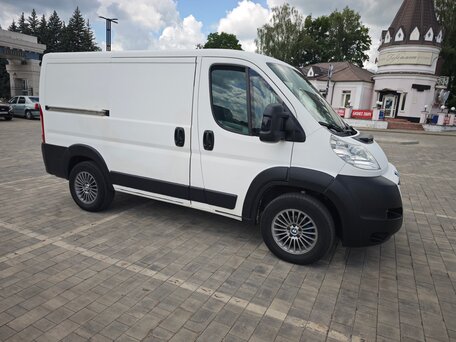 2010 Peugeot Boxer, белый, 1299000 рублей, вид 4