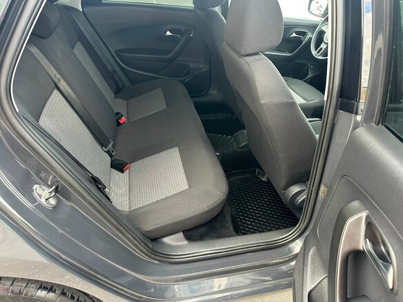 2013 Volkswagen Polo V, серый, 890000 рублей - вид 33