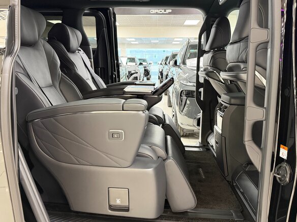2025 Toyota Alphard IV, чёрный, 13499000 рублей - вид 30