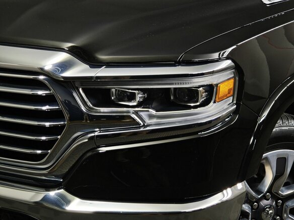 2023 Ram 1500 Crew Cab V, чёрный, 8351000 рублей - вид 9