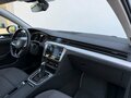 2021 Volkswagen Passat B8 Рестайлинг, белый, 2390000 рублей - вид 9