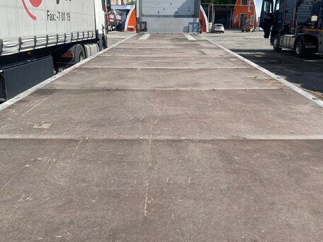 2018 Schmitz Cargobull SPR, серебристый, 1400000 рублей, вид 3