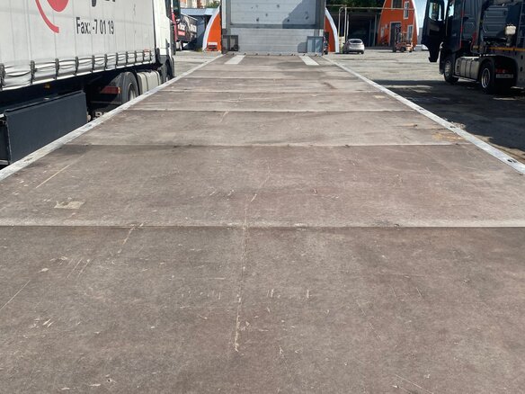 2018 Schmitz Cargobull SPR, серебристый, 1400000 рублей - вид 2
