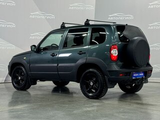 2019 Chevrolet Niva I Рестайлинг, зелёный, 890000 рублей, вид 3
