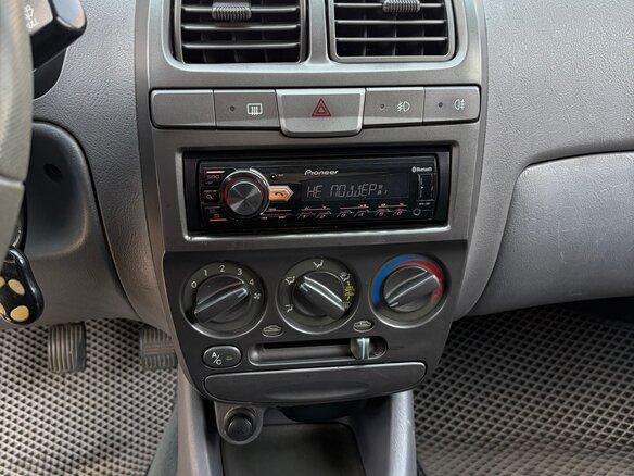 2009 Hyundai Accent ТагАЗ II, бежевый, 495000 рублей - вид 7