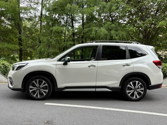 2021 Subaru Forester V, белый - вид 2
