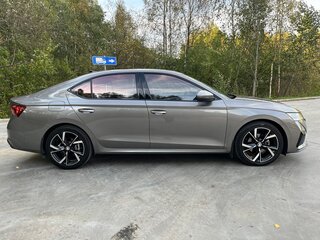 2023 Skoda Octavia IV (A8), серый, 2950000 рублей, вид 3