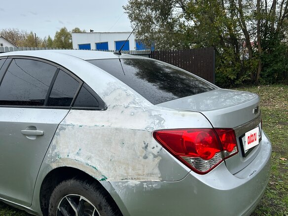 2011 Chevrolet Cruze I, серебристый, 350000 рублей - вид 1