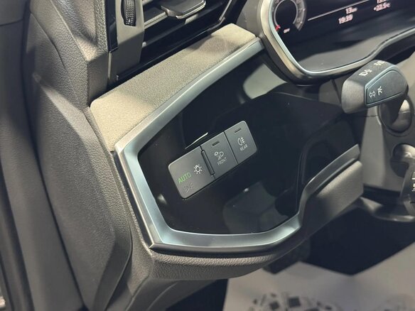 2026 Audi Q3 35 TFSI II (F3), серый, 3780000 рублей - вид 12