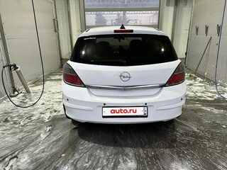 2007 Opel Astra H Рестайлинг, белый, 350000 рублей, вид 5