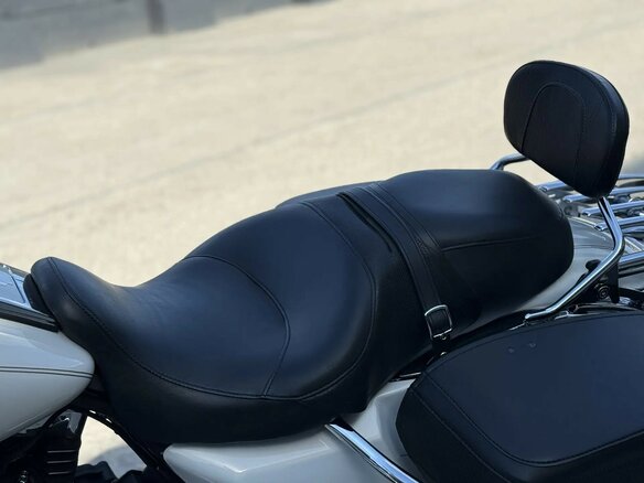 2014 Harley-Davidson Road King, белый, 2000000 рублей - вид 5