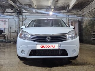 2013 Renault Sandero I, белый, 474000 рублей, вид 1