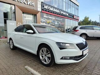2018 Skoda Superb III, белый, 1827500 рублей, вид 5