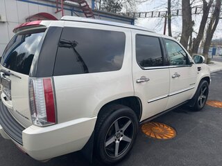 2011 Cadillac Escalade III, белый, 1500000 рублей, вид 3