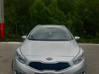 2013 Kia Ceed II, серебристый, 900000 рублей, вид 3
