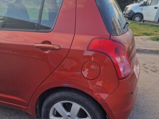 2010 Suzuki Swift III, оранжевый, 620000 рублей, вид 5