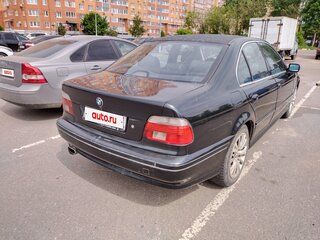 2002 BMW 5 серии 520i IV (E39) Рестайлинг, зелёный, 650000 рублей, вид 4