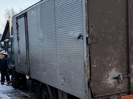 1996 Isuzu Forward (F-Series), чёрный, 770000 рублей, вид 4