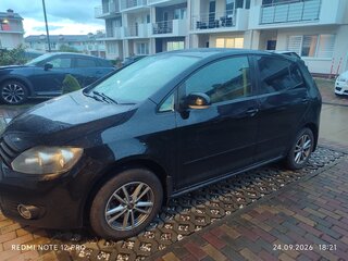 2010 Volkswagen Golf Plus II, чёрный, 780000 рублей, вид 2