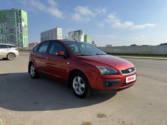 2007 Ford Focus II, красный, 570000 рублей - вид 1