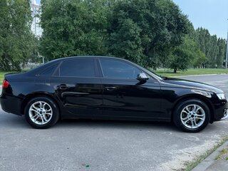 2010 Audi A4 IV (B8), чёрный, 1050000 рублей, вид 3