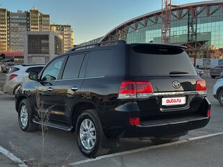 2017 Toyota Land Cruiser 200 Series Рестайлинг 2, чёрный, 5500000 рублей, вид 5