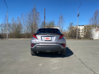 2019 Toyota C-HR I Рестайлинг, серебристый, 1830000 рублей, вид 4