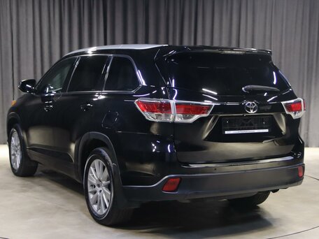 2014 Toyota Highlander III (XU50), чёрный, 2419000 рублей, вид 4