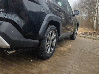 2024 Toyota RAV4 V (XA50), чёрный, 4200000 рублей, вид 2