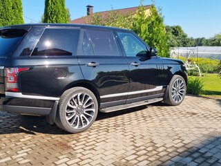 2013 Land Rover Range Rover IV, чёрный, 4600000 рублей, вид 3
