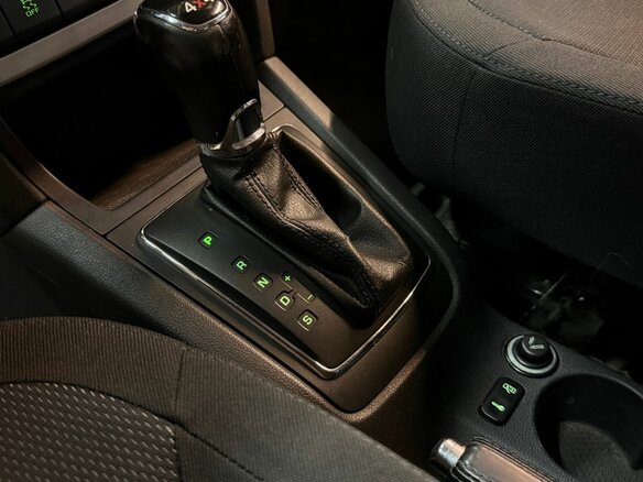 2012 Skoda Yeti I, серебристый - вид 14