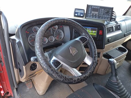 2023 Sinotruk Howo T5G, красный, 5995000 рублей, вид 5
