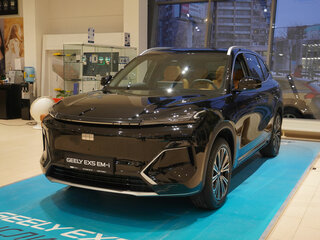 2026 Geely EX5 Гибрид EM-i, чёрный, 3829990 рублей, вид 1
