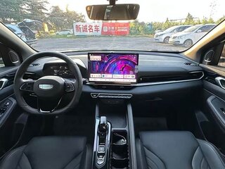 2026 Geely Coolray I Рестайлинг 2, белый, 1890000 рублей, вид 4