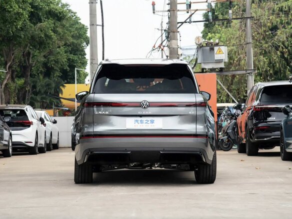 2026 Volkswagen ID.Era 9X 51.1 kWh, серый, 10399900 рублей - вид 5