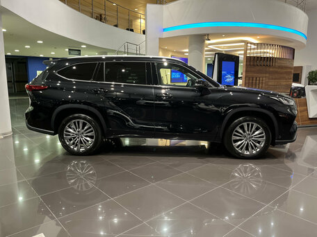 2026 Toyota Highlander IV (XU70), чёрный, 5590000 рублей, вид 5