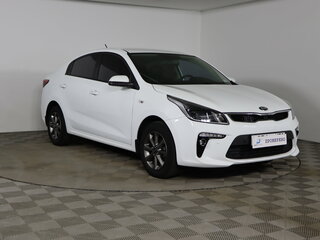 2017 Kia Rio IV, белый, 1299990 рублей, вид 3
