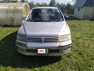 1998 Mitsubishi Chariot Grandis III, серебристый, 290000 рублей, вид 3