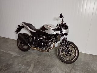 2024 Suzuki SV 650, серый, 689000 рублей, вид 4