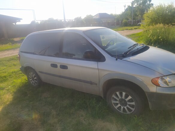 2003 Dodge Caravan 4-speed IV, серый, 400000 рублей - вид 3