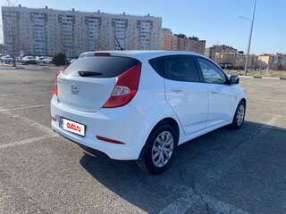 2016 Hyundai Solaris I Рестайлинг, белый, 1310000 рублей, вид 4