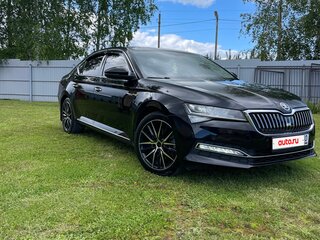 2024 Skoda Superb III Рестайлинг, чёрный, 3500000 рублей, вид 4