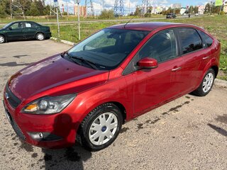 2008 Ford Focus II Рестайлинг, красный, 420000 рублей, вид 1