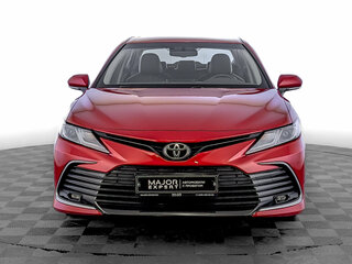 2021 Toyota Camry VIII (XV70) Рестайлинг, красный, 2530000 рублей, вид 2