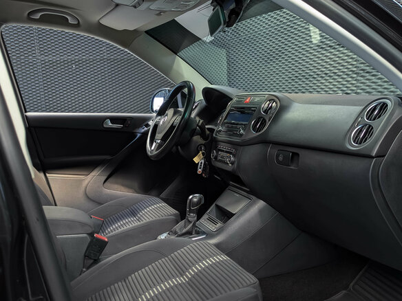 2011 Volkswagen Tiguan I Рестайлинг, чёрный, 1280000 рублей - вид 26