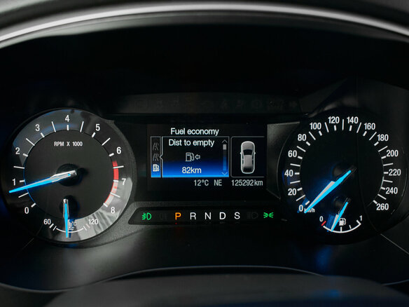 2015 Ford Mondeo V, белый - вид 14
